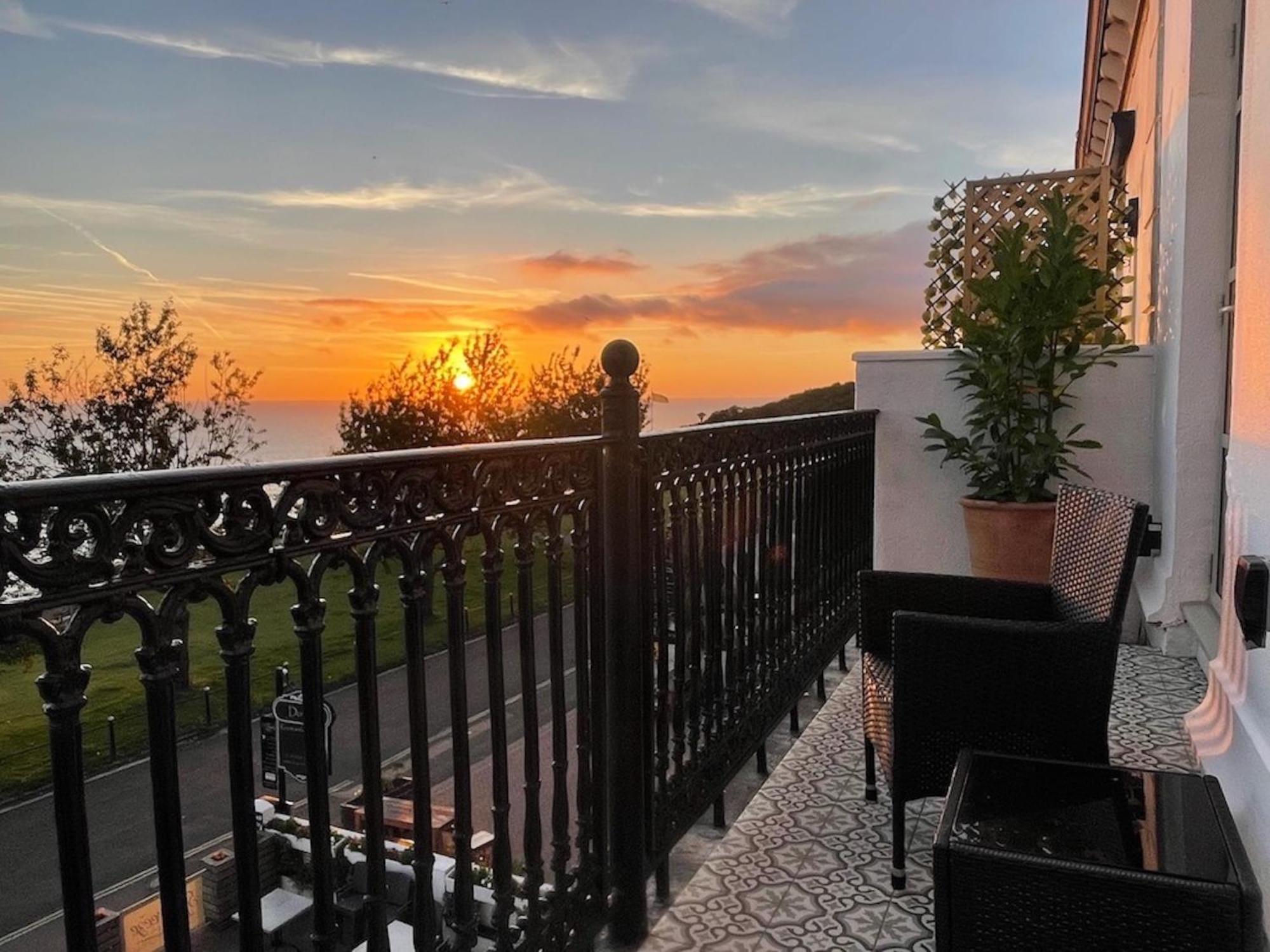 Headland View Boutique B&B Torquay Exterior photo