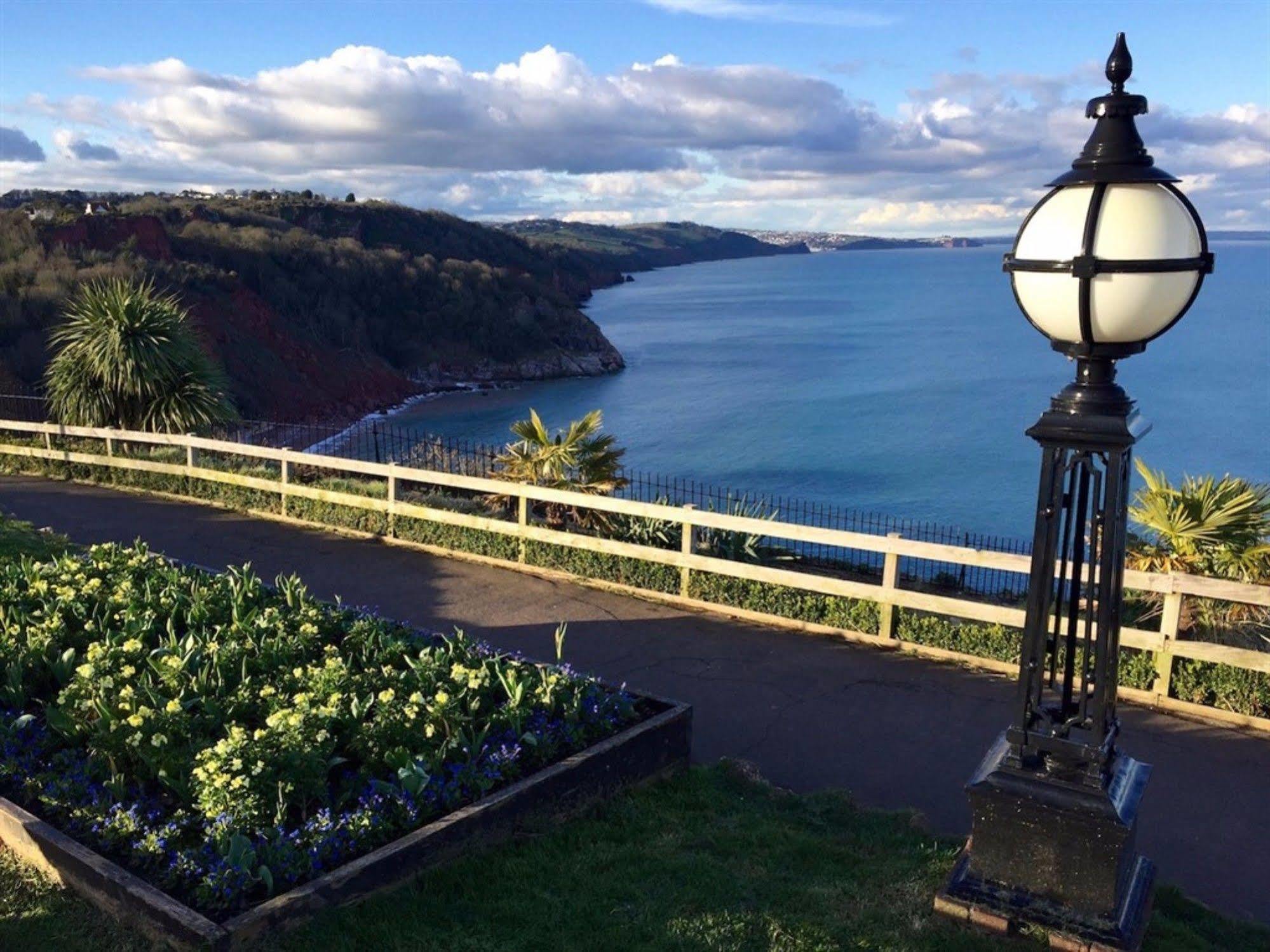 Headland View Boutique B&B Torquay Exterior photo